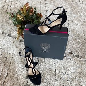 New Vince Camuto Payto Black Leather Heels